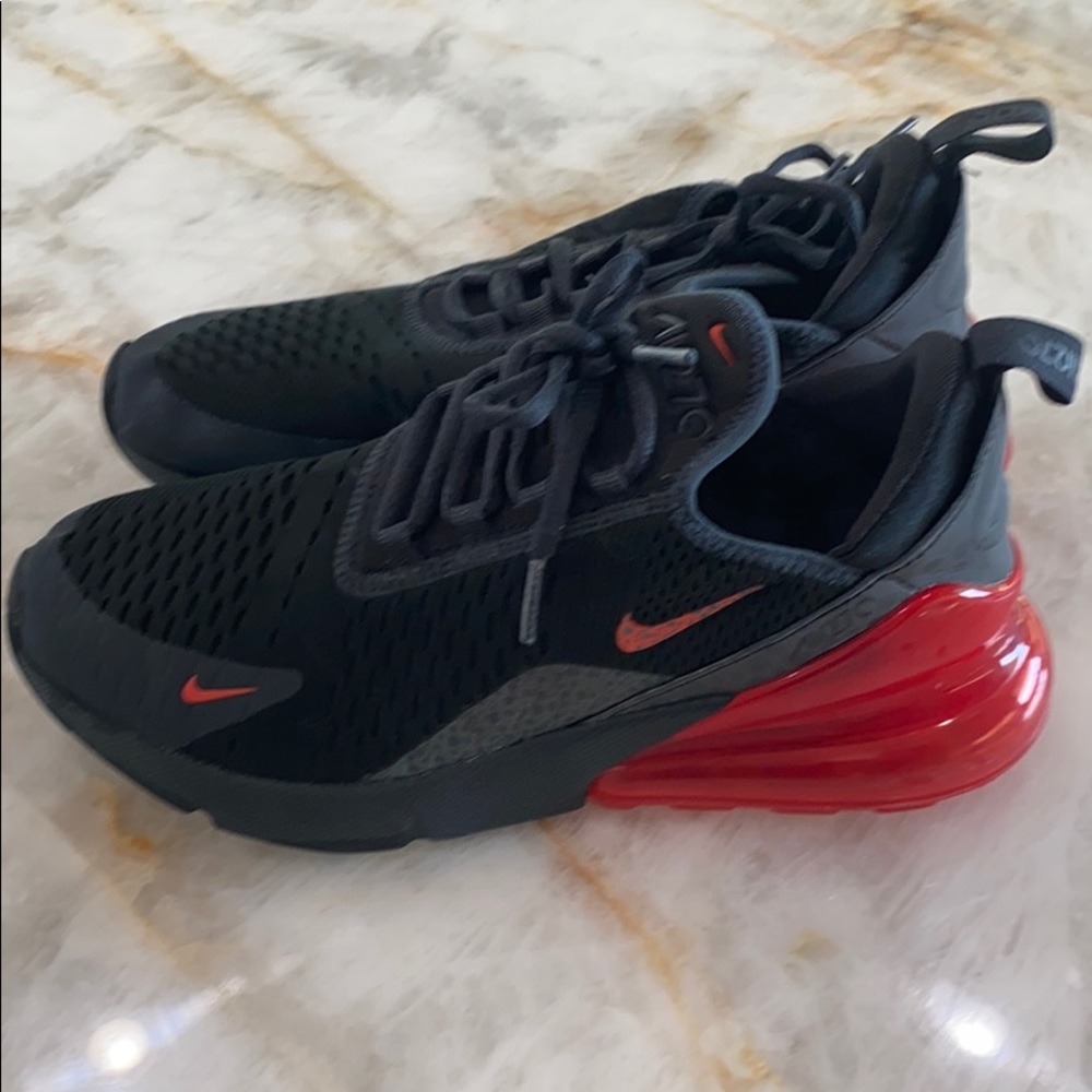 Men’s Nike Size 7